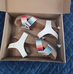 Zodiac Womens Wedge Sandals